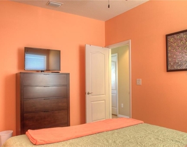 8525 Karpeal Drive - Photo Thumbnail 20