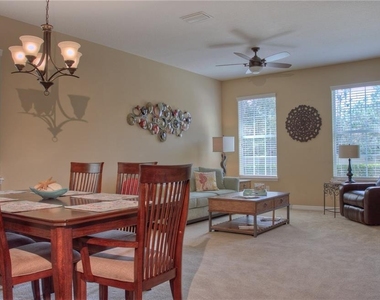 8525 Karpeal Drive - Photo Thumbnail 3