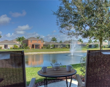8525 Karpeal Drive - Photo Thumbnail 9
