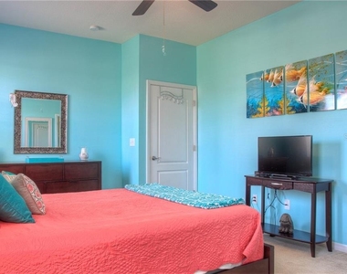 8525 Karpeal Drive - Photo Thumbnail 14