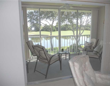 8911 Veranda Way - Photo Thumbnail 12