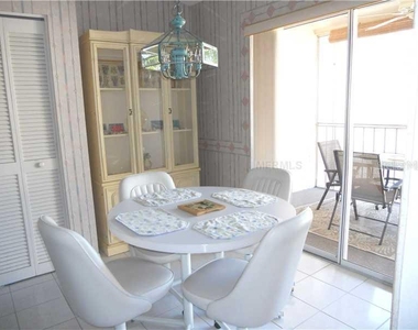8911 Veranda Way - Photo Thumbnail 4