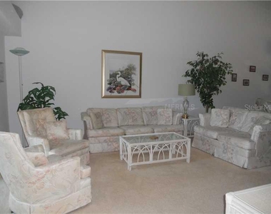 8911 Veranda Way - Photo Thumbnail 5