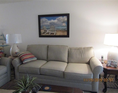 5278 Wedgewood Lane - Photo Thumbnail 4