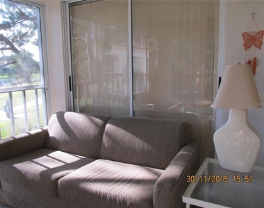5278 Wedgewood Lane - Photo Thumbnail 9