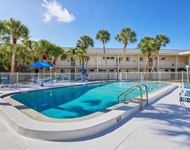 500 S Washington Drive - Photo Thumbnail 34