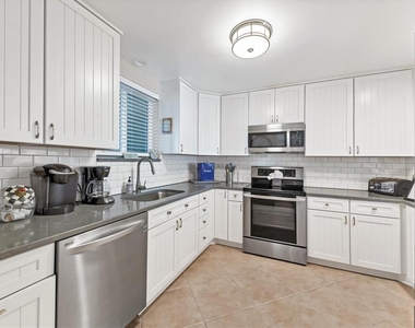 500 S Washington Drive - Photo Thumbnail 4