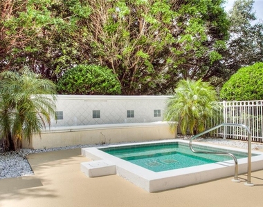 6939 Lennox Place - Photo Thumbnail 22