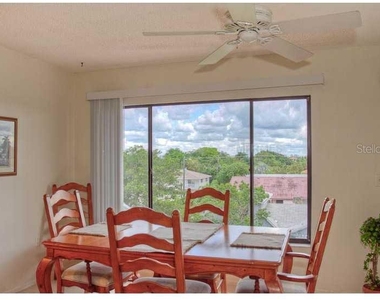 131 Garfield Drive - Photo Thumbnail 5