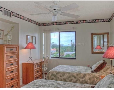 131 Garfield Drive - Photo Thumbnail 15
