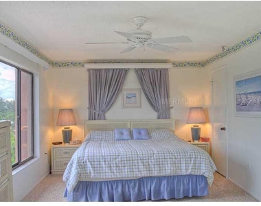 131 Garfield Drive - Photo Thumbnail 9