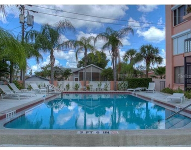 131 Garfield Drive - Photo Thumbnail 21