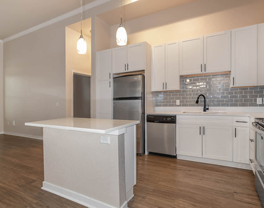 14770 Orchard Pkwy - Photo Thumbnail 6