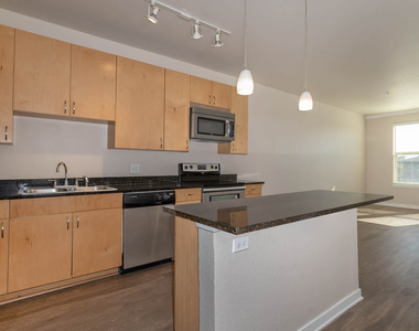 14770 Orchard Pkwy - Photo Thumbnail 7