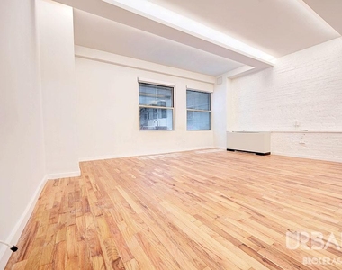 123 Bank Street - Photo Thumbnail 1