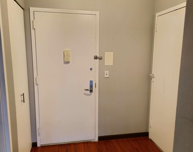80 Bay Street Landing - Photo Thumbnail 12