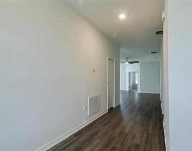 2286 Sunset Way - Photo Thumbnail 3