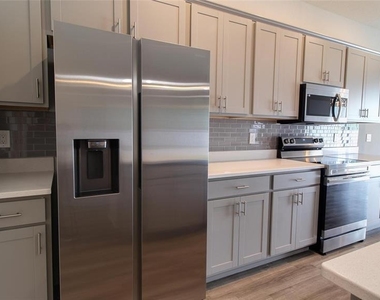 2286 Sunset Way - Photo Thumbnail 18