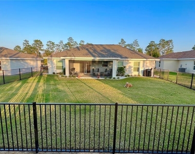 6944 Sw 179th Court Road - Photo Thumbnail 1