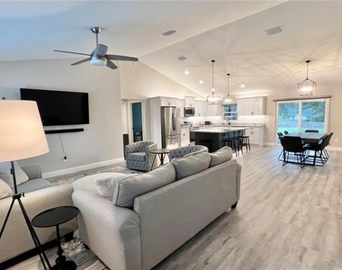 6944 Sw 179th Court Road - Photo Thumbnail 8