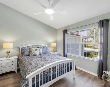 809 Montrose Drive - Photo Thumbnail 19