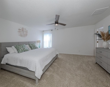14462 Fort Worth Circle - Photo Thumbnail 38