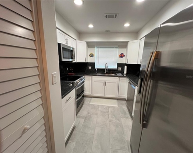 14459 River Beach Drive - Photo Thumbnail 2
