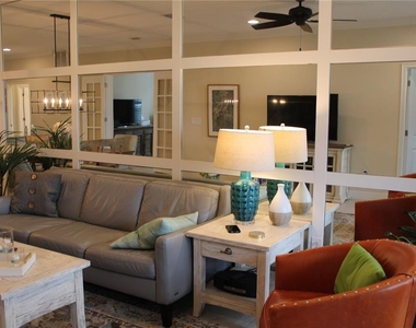 13711 Messina Loop - Photo Thumbnail 9