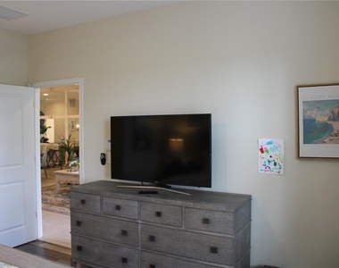 13711 Messina Loop - Photo Thumbnail 17