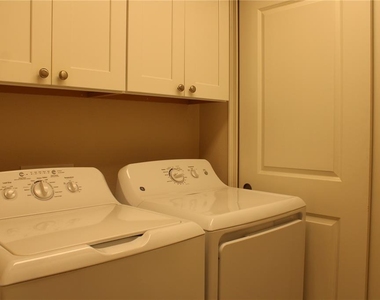 13711 Messina Loop - Photo Thumbnail 34
