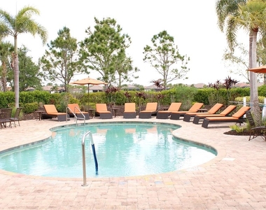 13711 Messina Loop - Photo Thumbnail 46