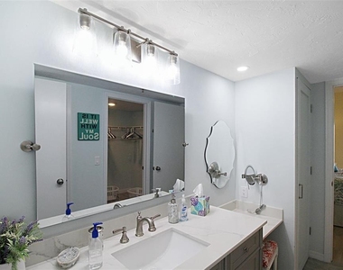 1206 Siesta Bayside Drive - Photo Thumbnail 32