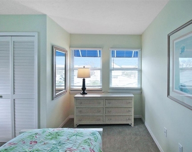 1206 Siesta Bayside Drive - Photo Thumbnail 45