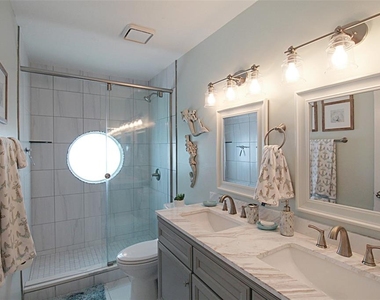 1206 Siesta Bayside Drive - Photo Thumbnail 38