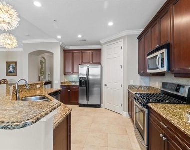 1143 Riverscape Street - Photo Thumbnail 11