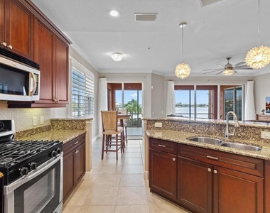 1143 Riverscape Street - Photo Thumbnail 12