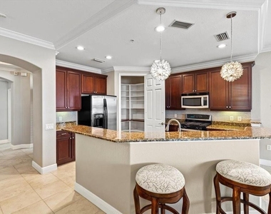 1143 Riverscape Street - Photo Thumbnail 13