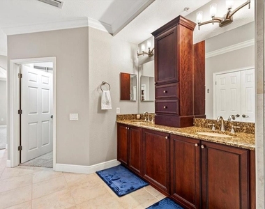 1143 Riverscape Street - Photo Thumbnail 31