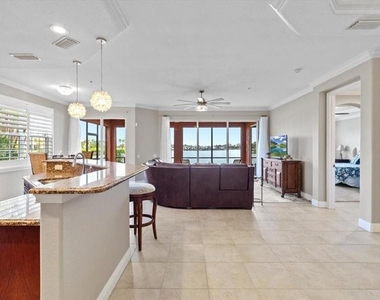 1143 Riverscape Street - Photo Thumbnail 8
