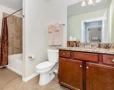 17108 Vardon Terrace - Photo Thumbnail 13