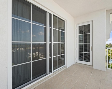 536 Bahia Beach Boulevard - Photo Thumbnail 8