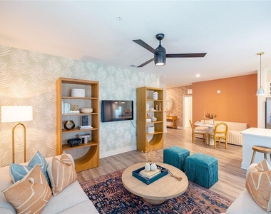 1420 Lakefront Drive - Photo Thumbnail 9