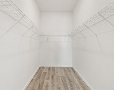 3005 E 17th Avenue - Photo Thumbnail 26