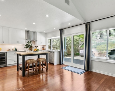 27242 Cordero Lane - Photo Thumbnail 8