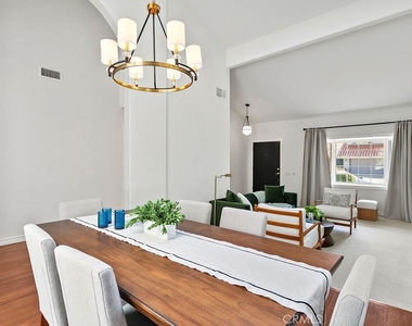 27242 Cordero Lane - Photo Thumbnail 6