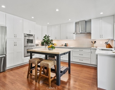 27242 Cordero Lane - Photo Thumbnail 11