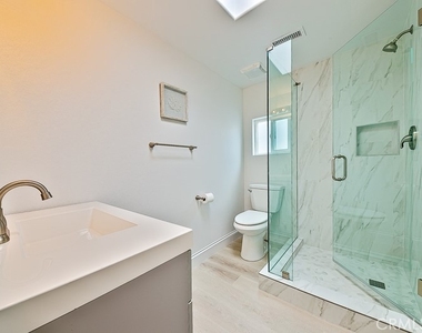 17016 7th Street - Photo Thumbnail 22
