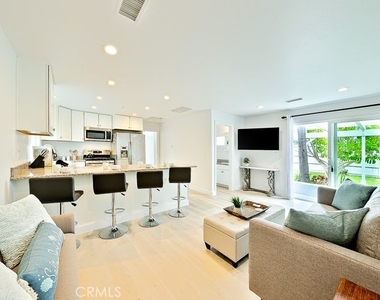 17016 7th Street - Photo Thumbnail 7