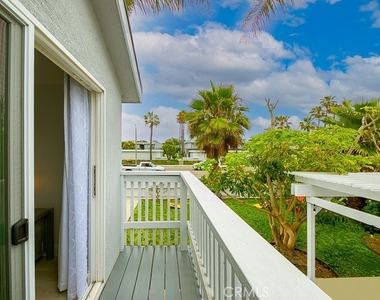 17016 7th Street - Photo Thumbnail 15