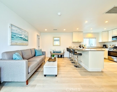 17016 7th Street - Photo Thumbnail 5
